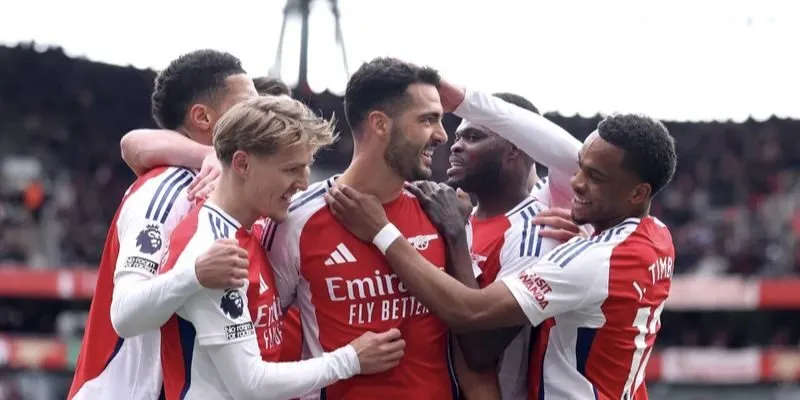 Lịch sử hình thành và phát triển của Câu Lạc Bộ Bóng đá Arsenal
