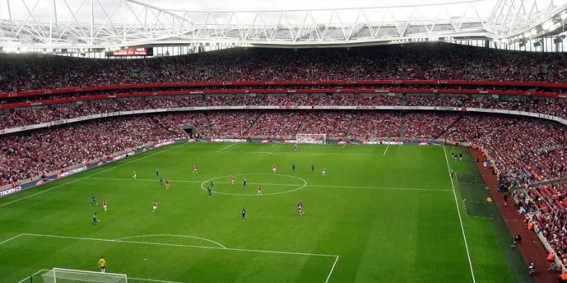 Arsenal chuyển đến thi đấu tại sân vận động Emirates